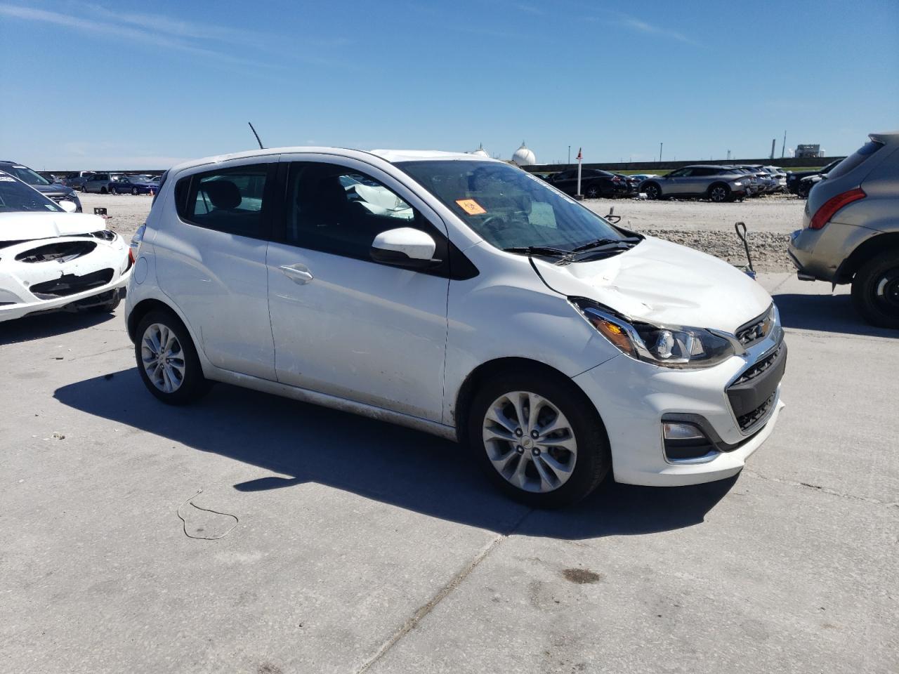 2021 CHEVROLET SPARK 1LT - Фото 4