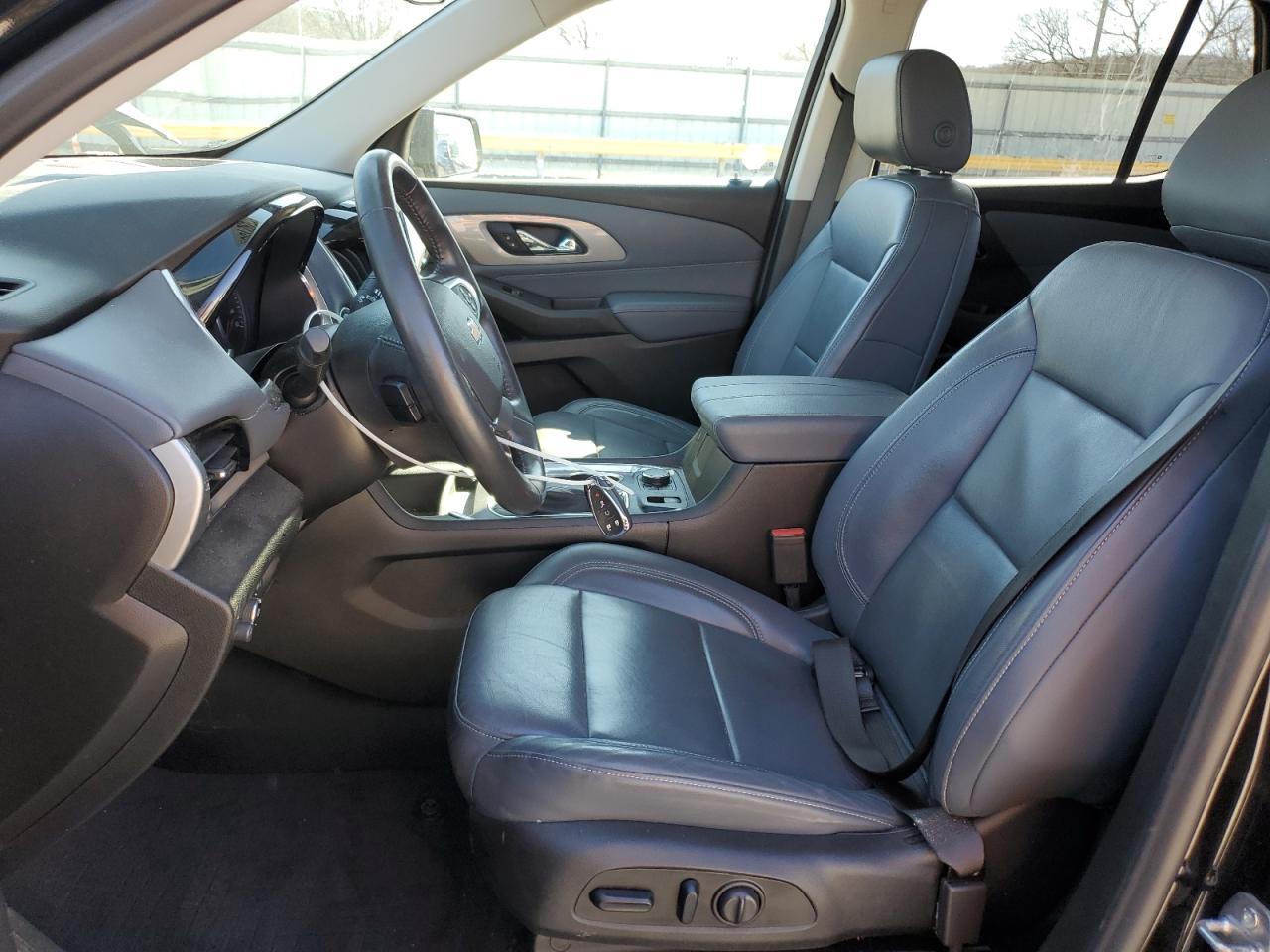 2021 CHEVROLET TRAVERSE L - Фото 7