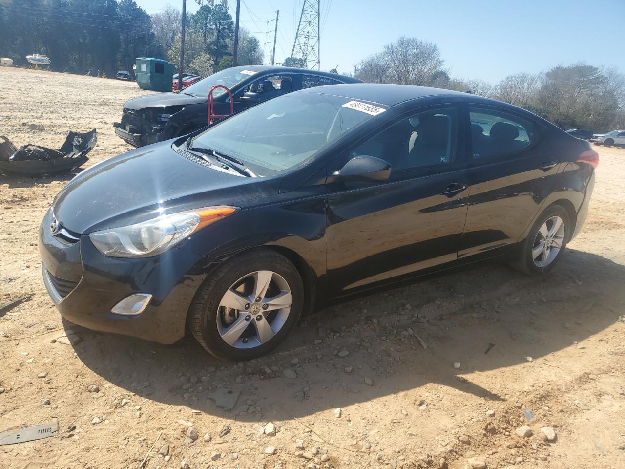 2013 HYUNDAI ELANTRA GL