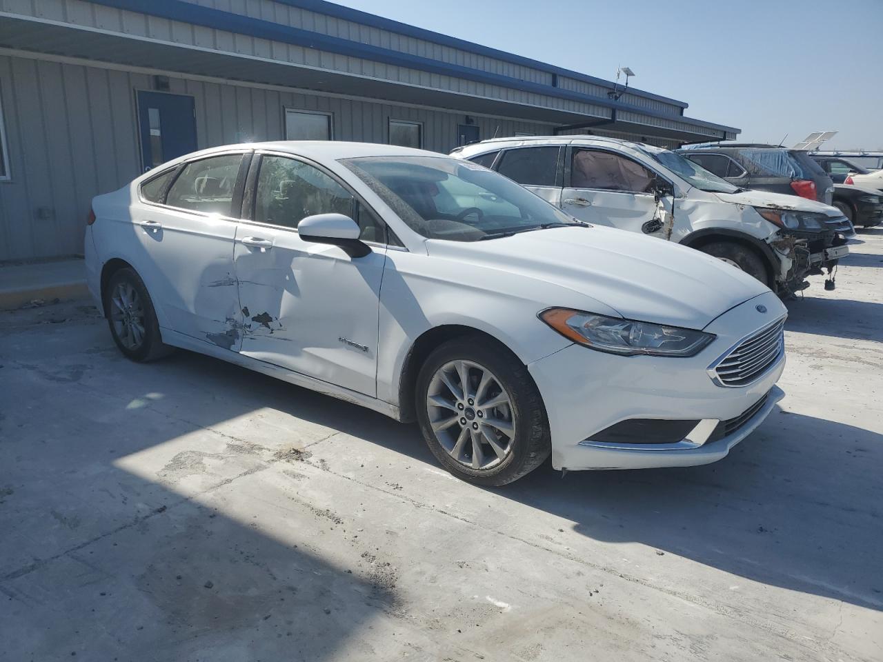 2017 FORD FUSION S H - Фото 4