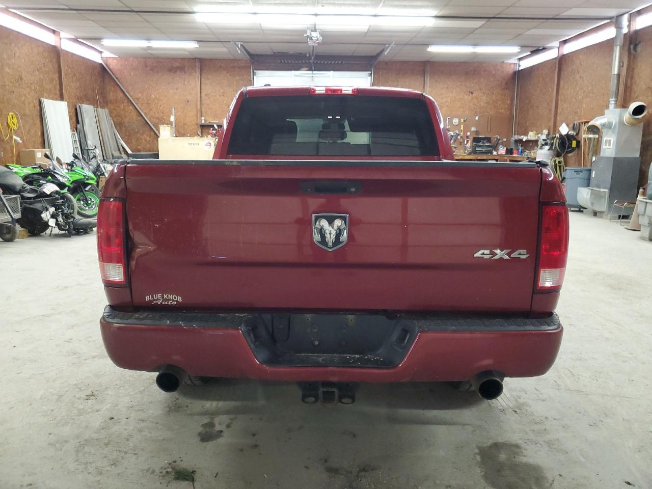 2015 RAM 1500 ST - Фото 6