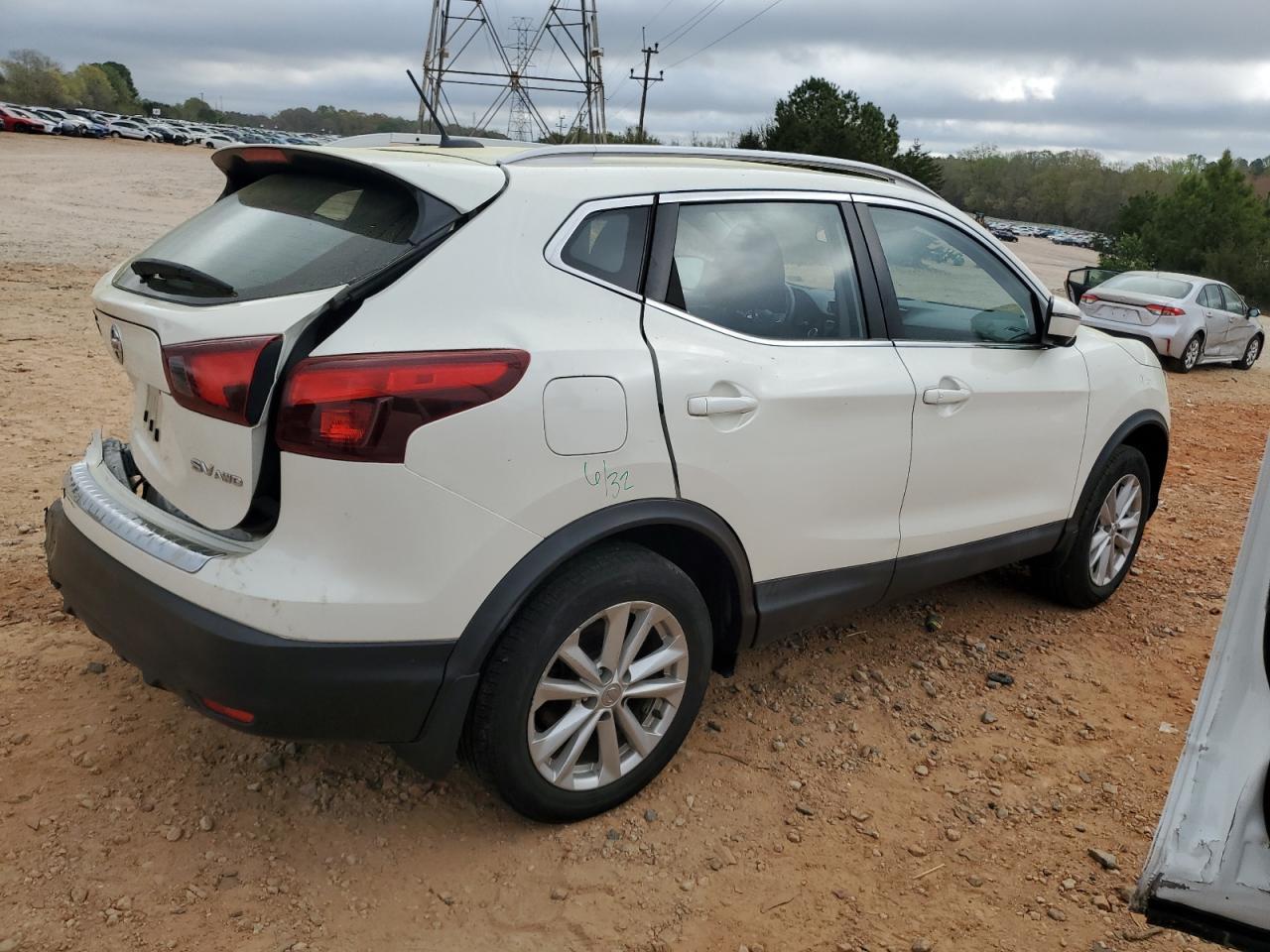 2017 NISSAN ROGUE SPOR - Фото 3