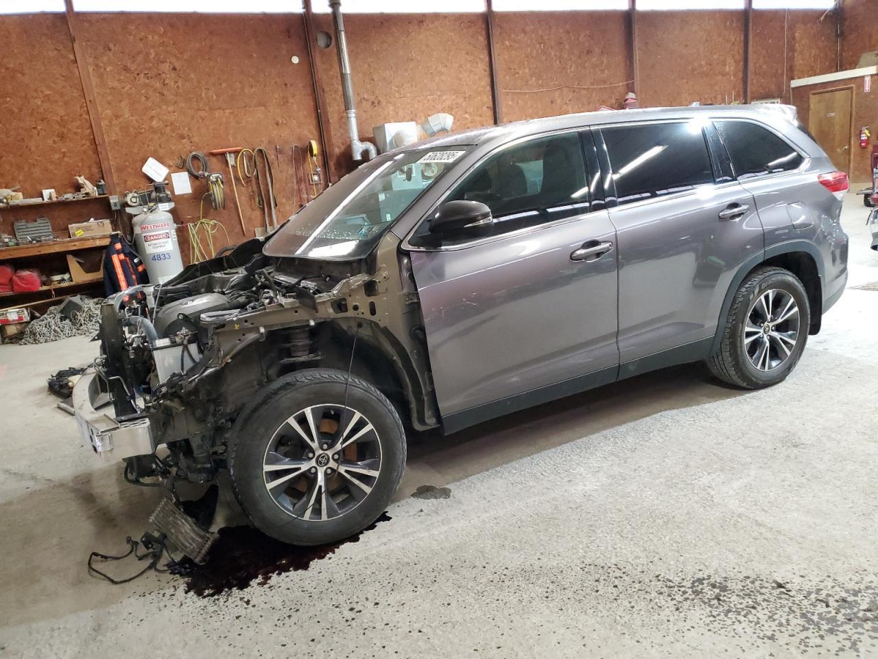 2019 TOYOTA HIGHLANDER