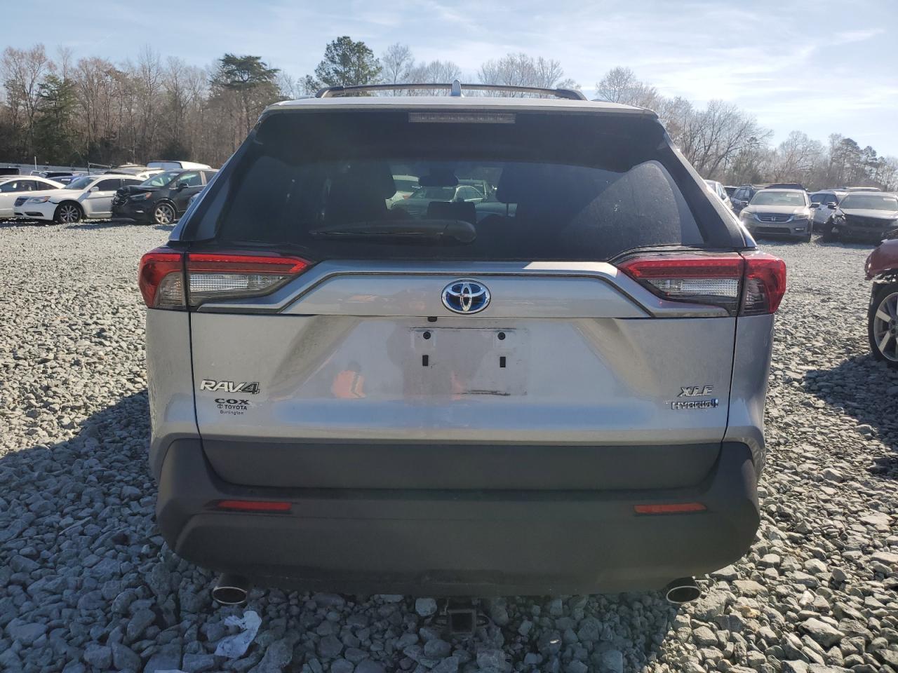 2022 TOYOTA RAV4 XLE - Image 6