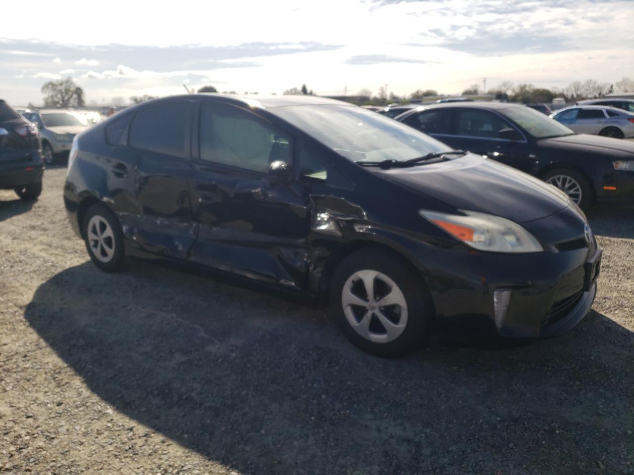 2013 TOYOTA PRIUS - Фото 4
