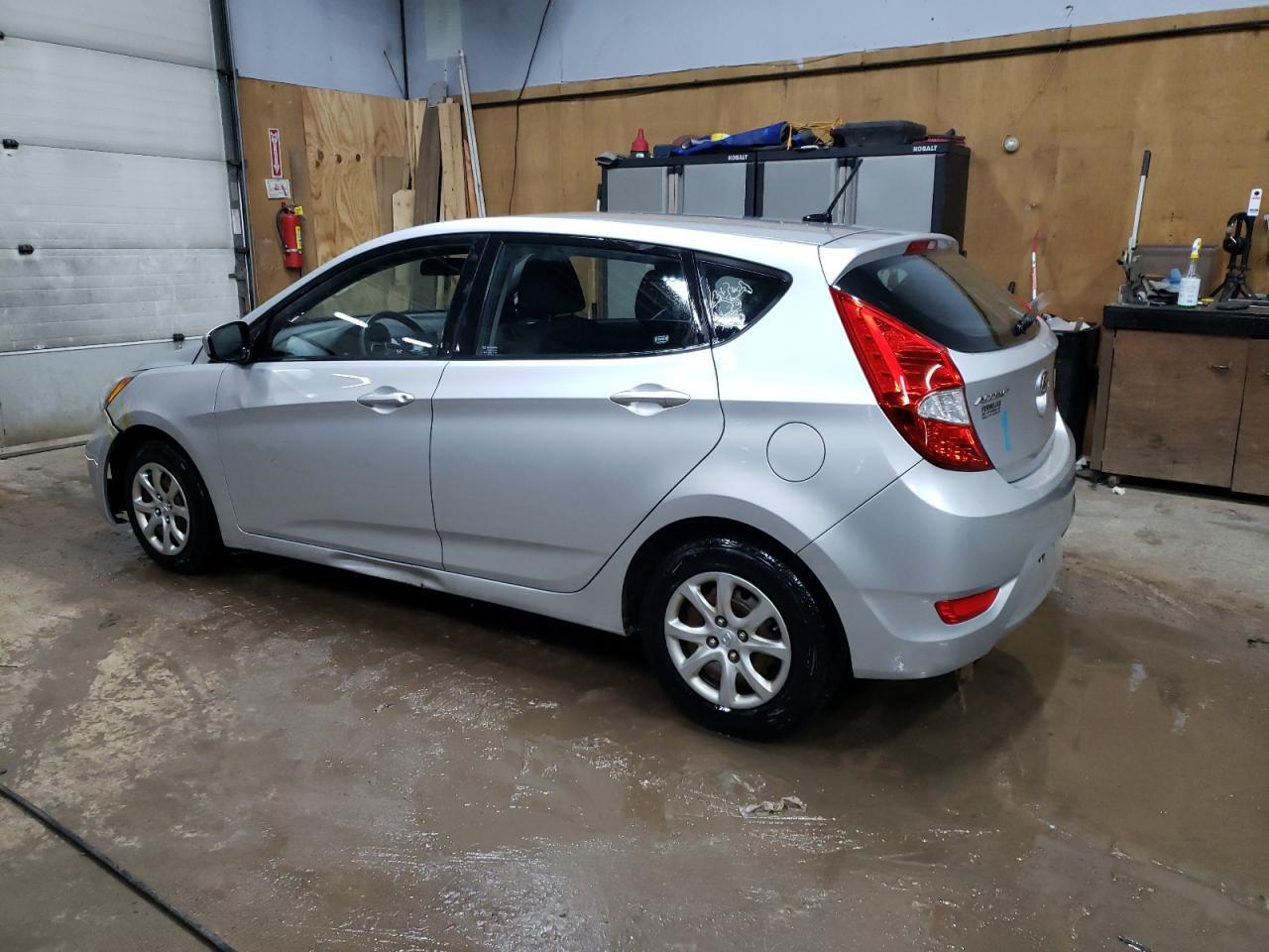 2012 HYUNDAI ACCENT GLS - Image 2