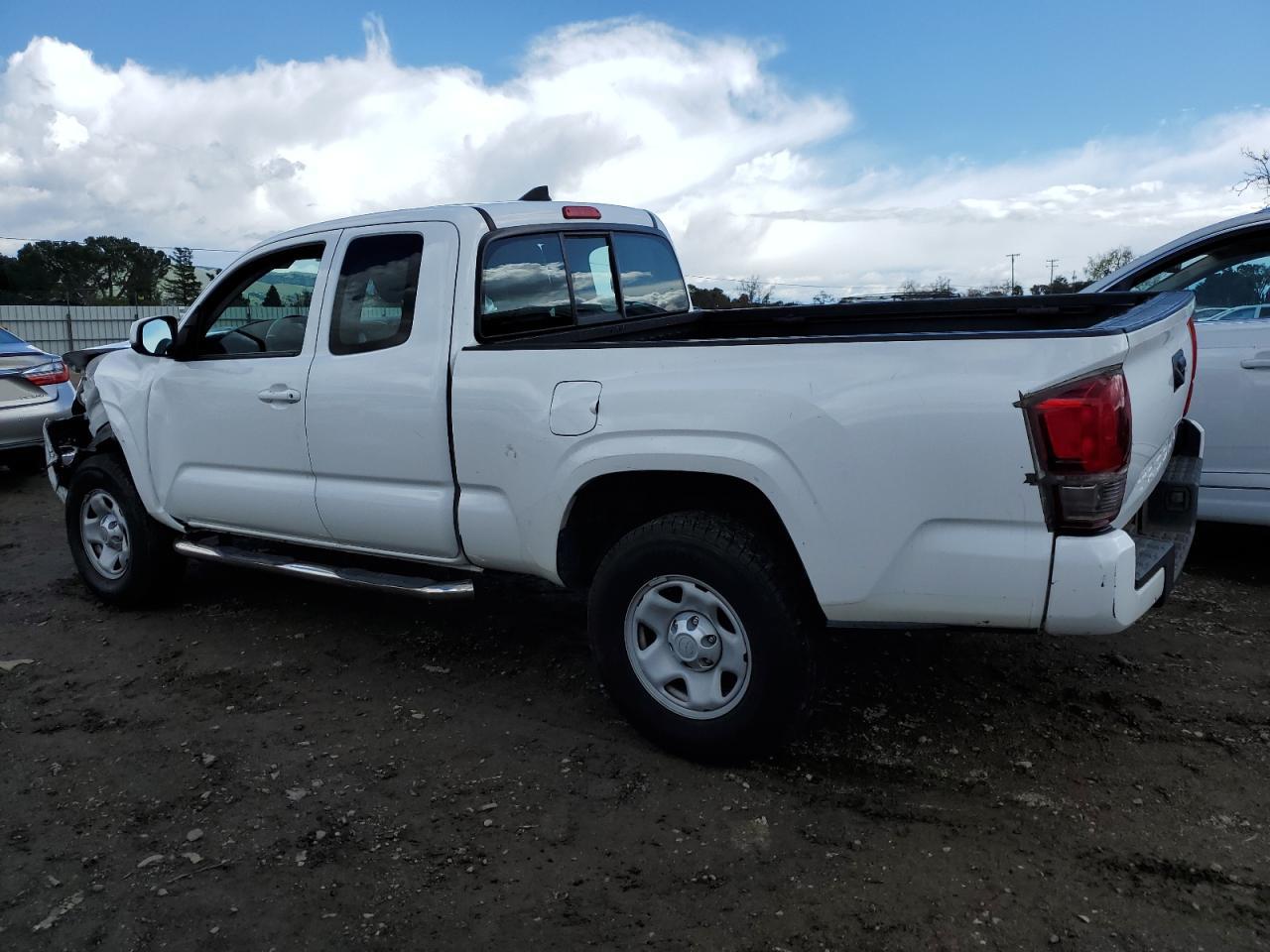 2017 TOYOTA TACOMA ACC - Фото 2