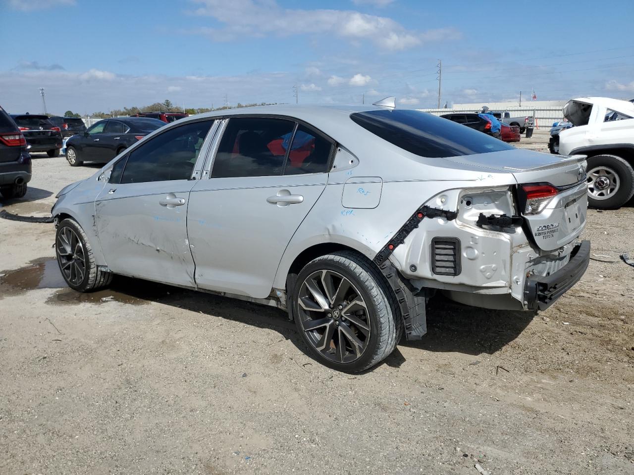 2020 TOYOTA COROLLA SE - Image 2
