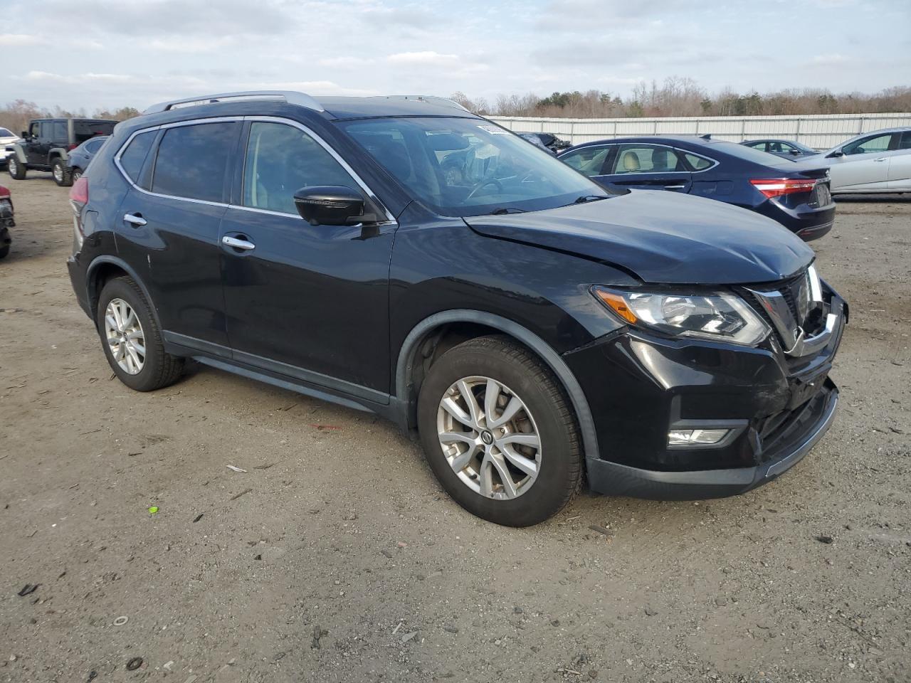 2017 NISSAN ROGUE S - Фото 4