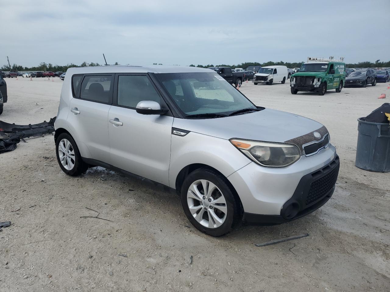 2014 KIA SOUL + - Фото 4