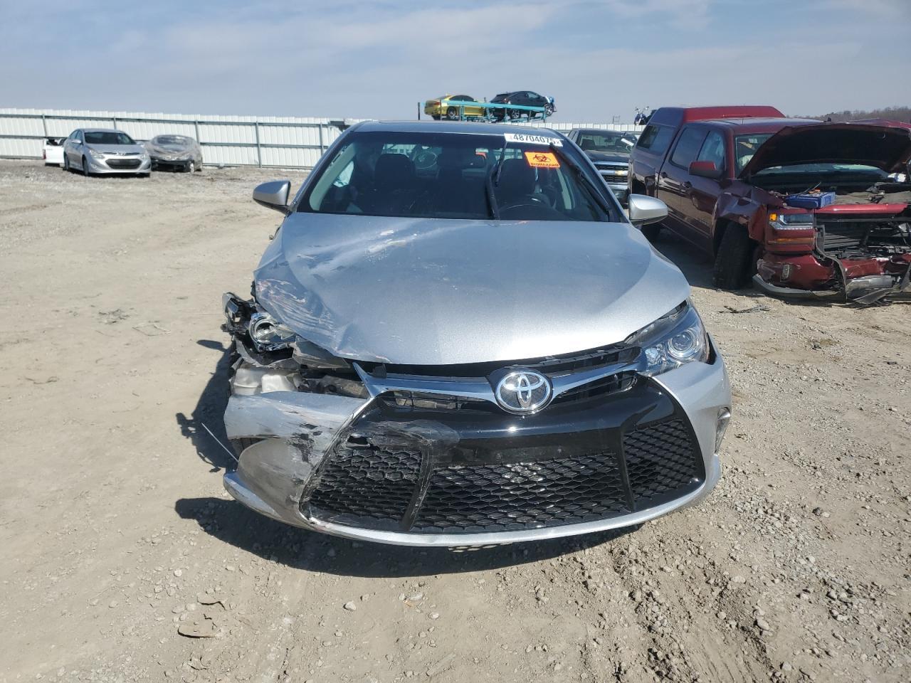 2017 TOYOTA CAMRY LE - Image 5