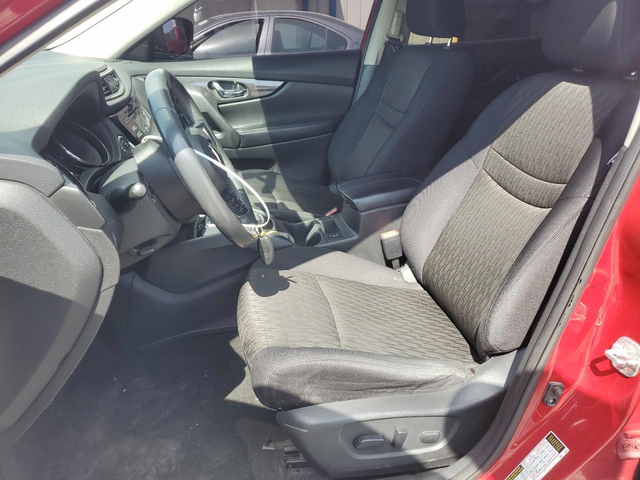 2017 NISSAN ROGUE SV - Image 7