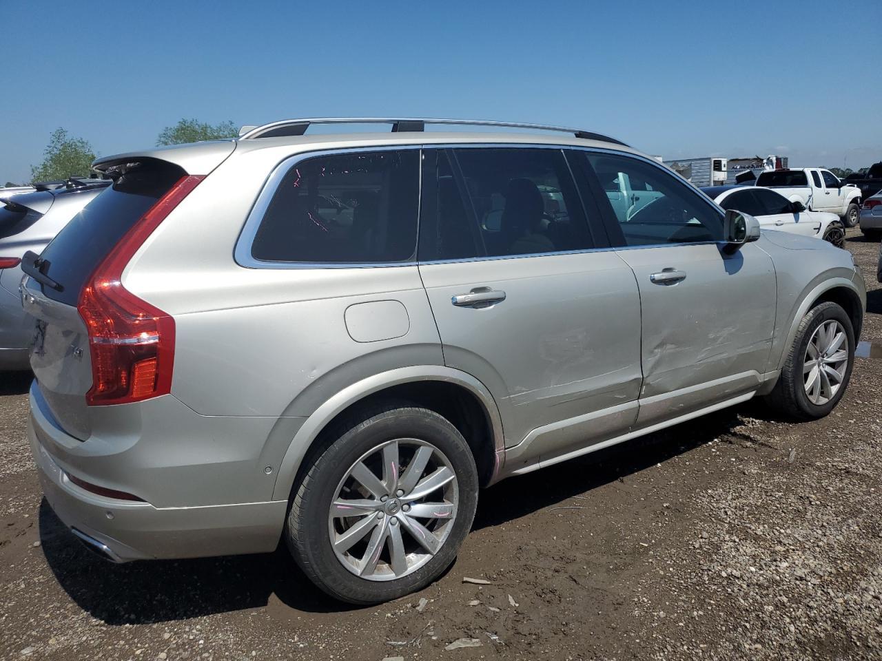 2016 VOLVO XC90 T6 - Фото 3
