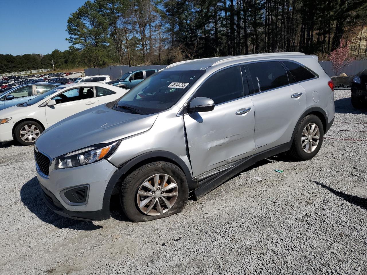 2017 KIA SORENTO LX