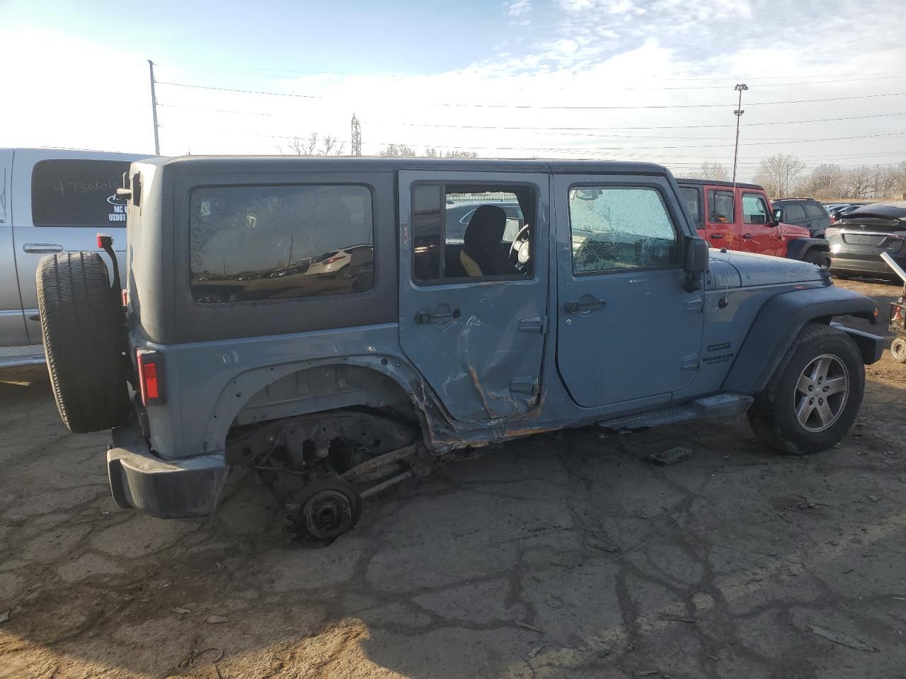 2015 JEEP WRANGLER U - Image 3