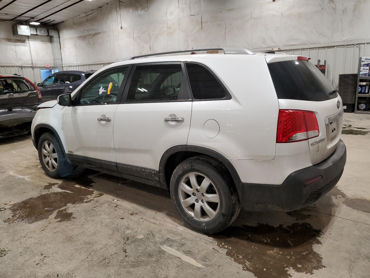 2012 KIA SORENTO BA - Фото 2