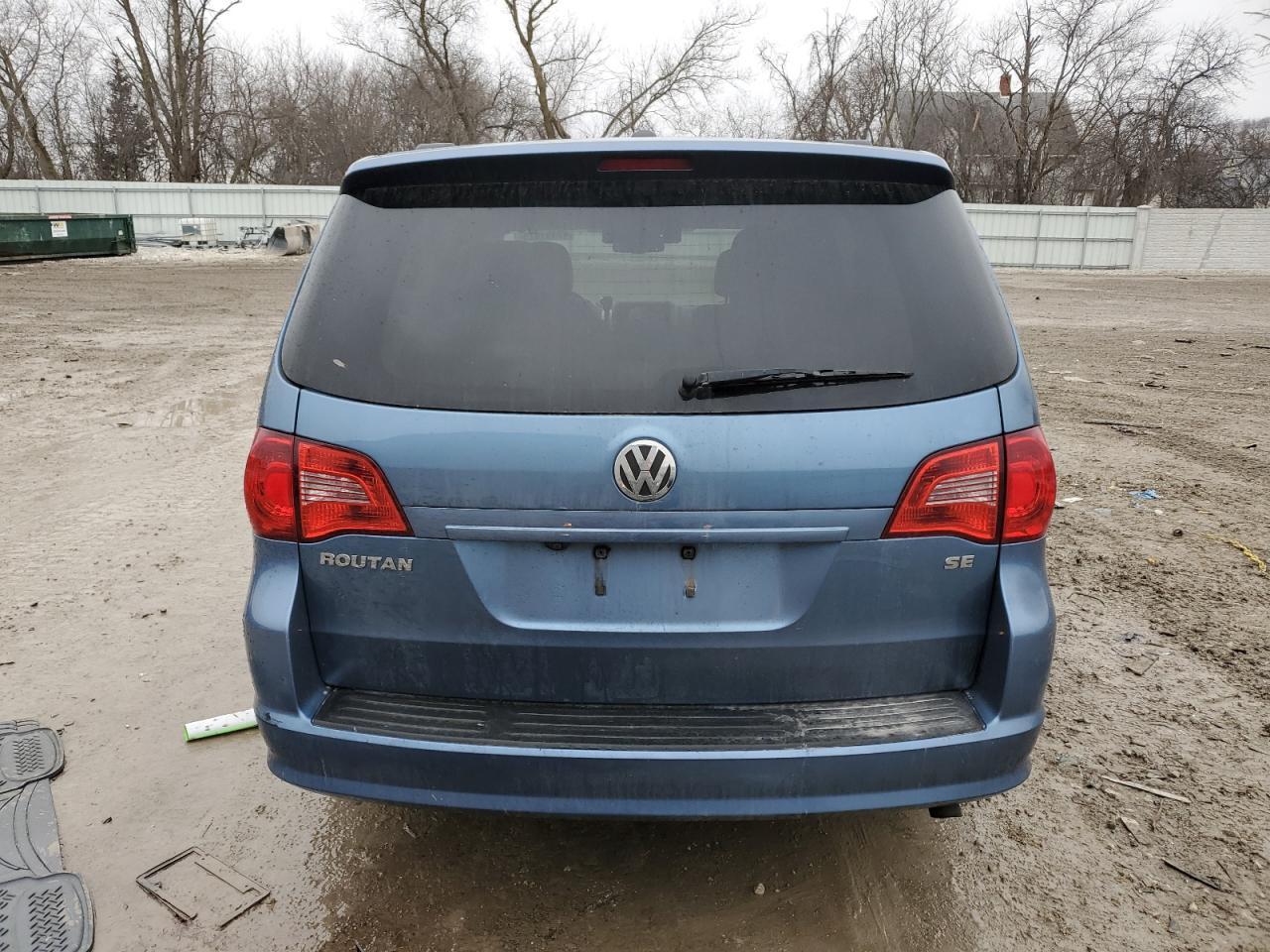 2011 VOLKSWAGEN ROUTAN SE - Фото 6