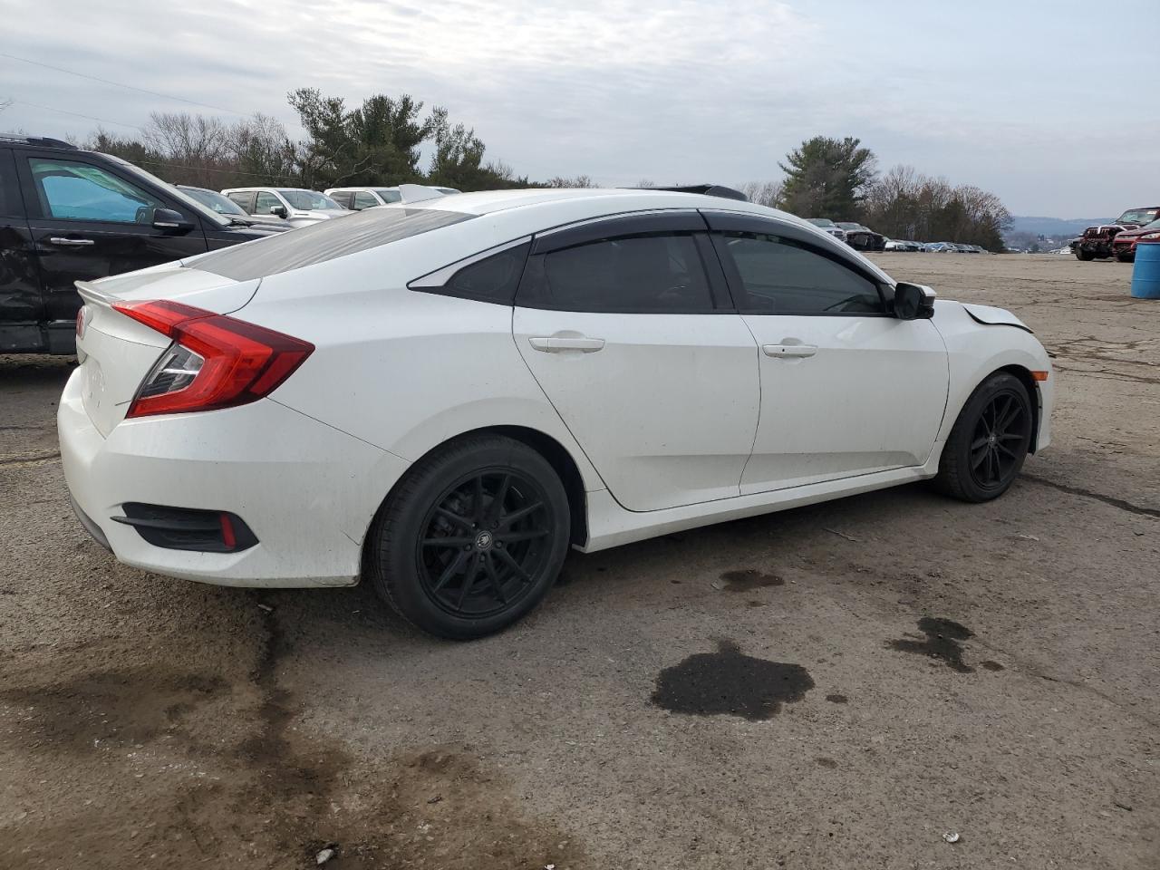 2018 HONDA CIVIC EX - Фото 3