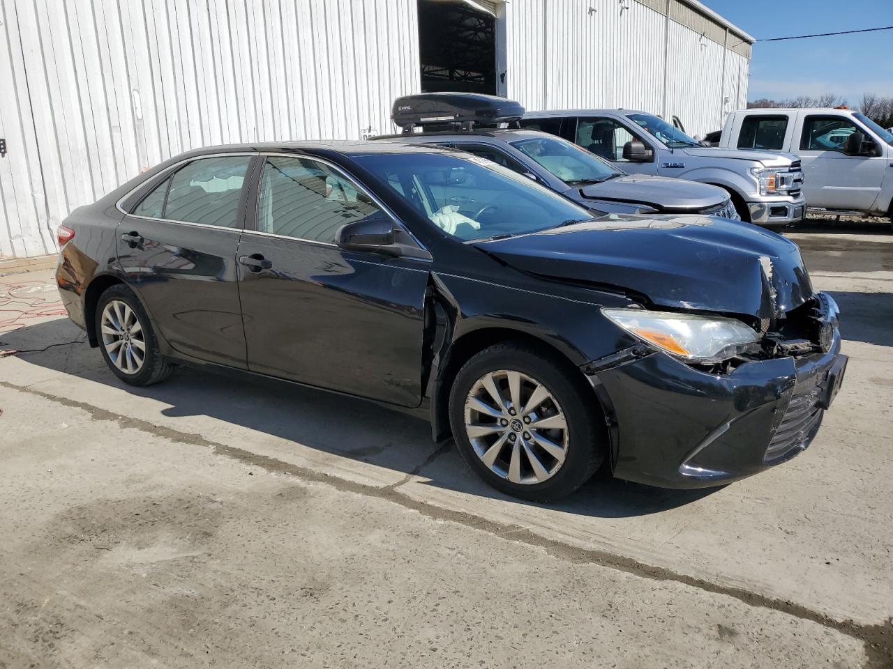 2015 TOYOTA CAMRY LE - Фото 4