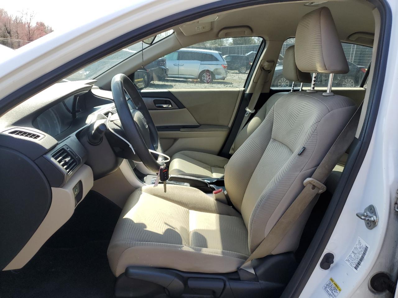2014 HONDA ACCORD LX - Фото 7