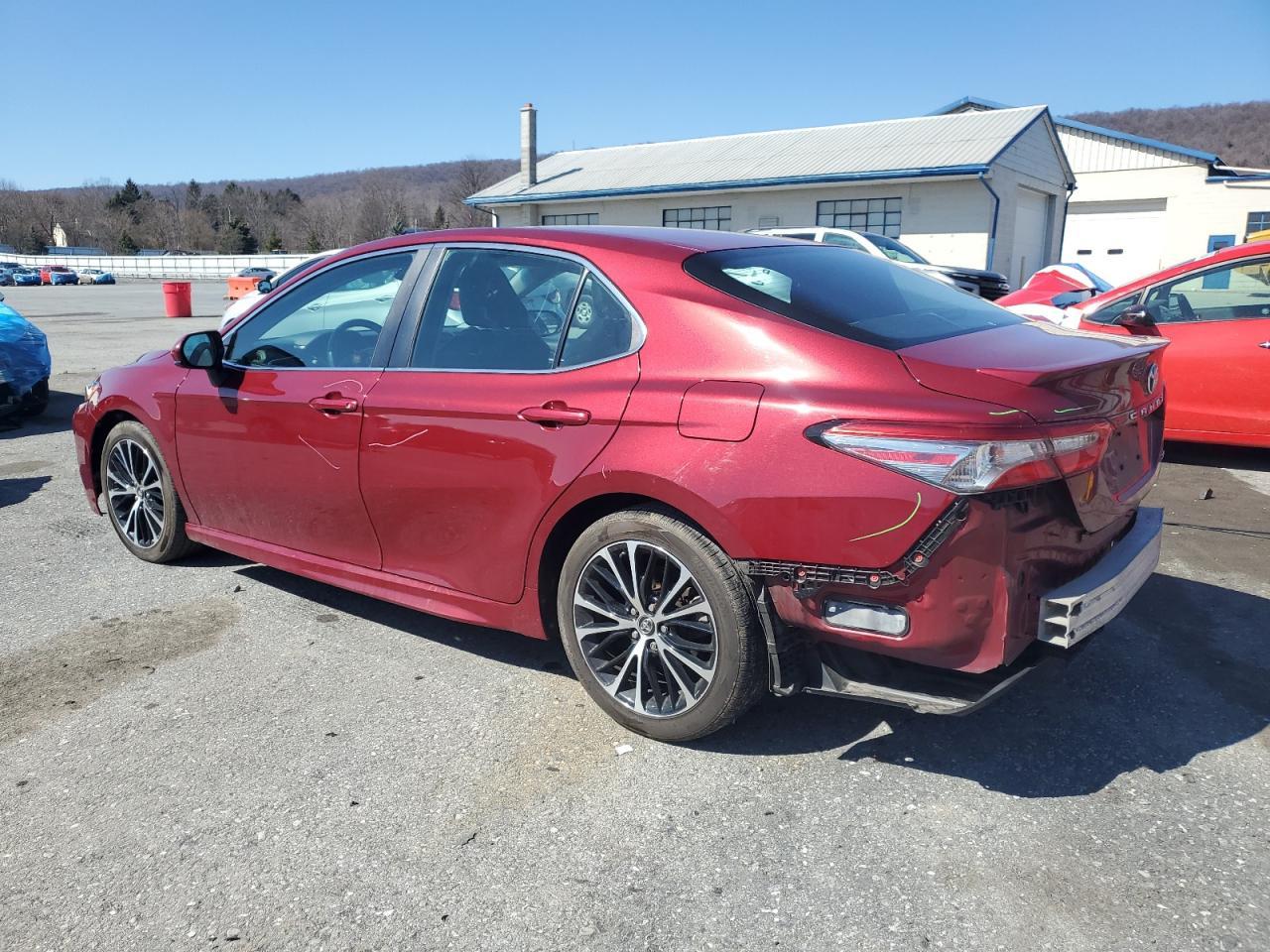 2018 TOYOTA CAMRY L - Image 2