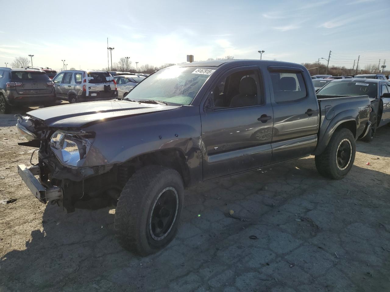 2013 TOYOTA TACOMA DOU