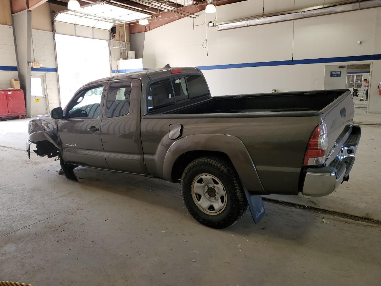 2015 TOYOTA TACOMA ACC - Фото 2