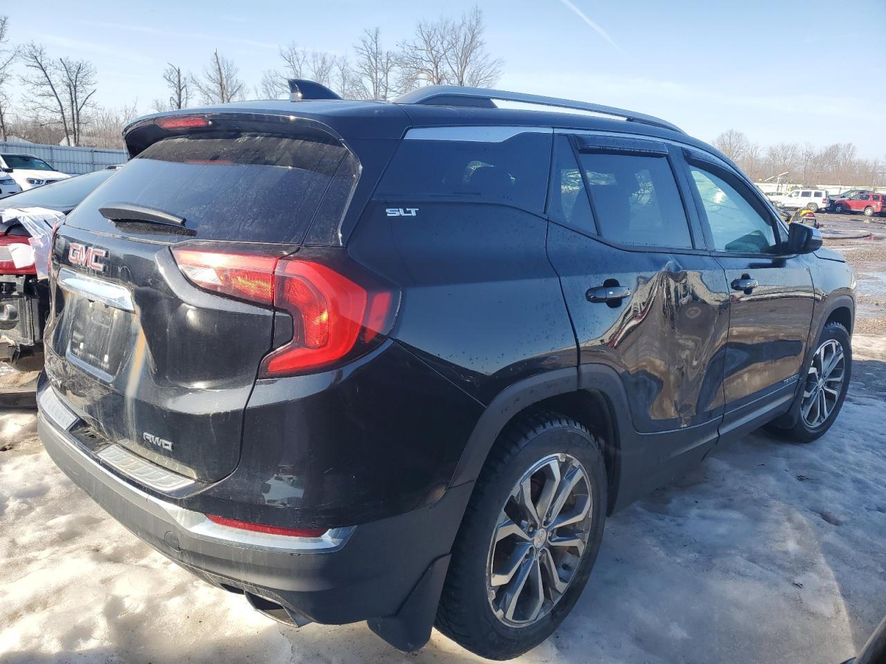 2018 GMC TERRAIN SL - Image 3