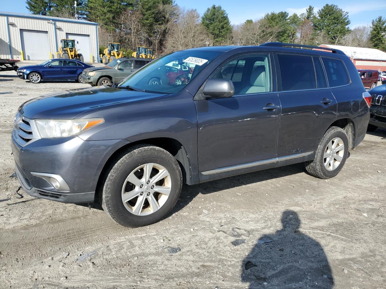 2012 TOYOTA HIGHLANDER