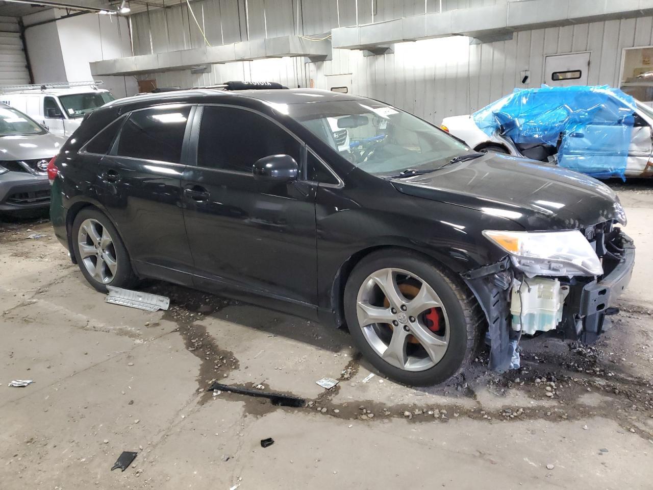 2012 TOYOTA VENZA LE - Фото 4