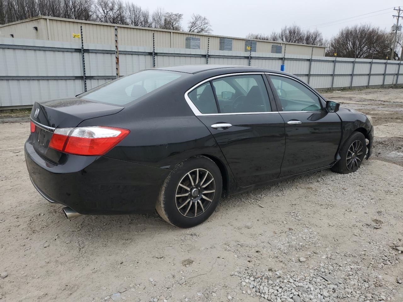 2014 HONDA ACCORD LX - Image 3
