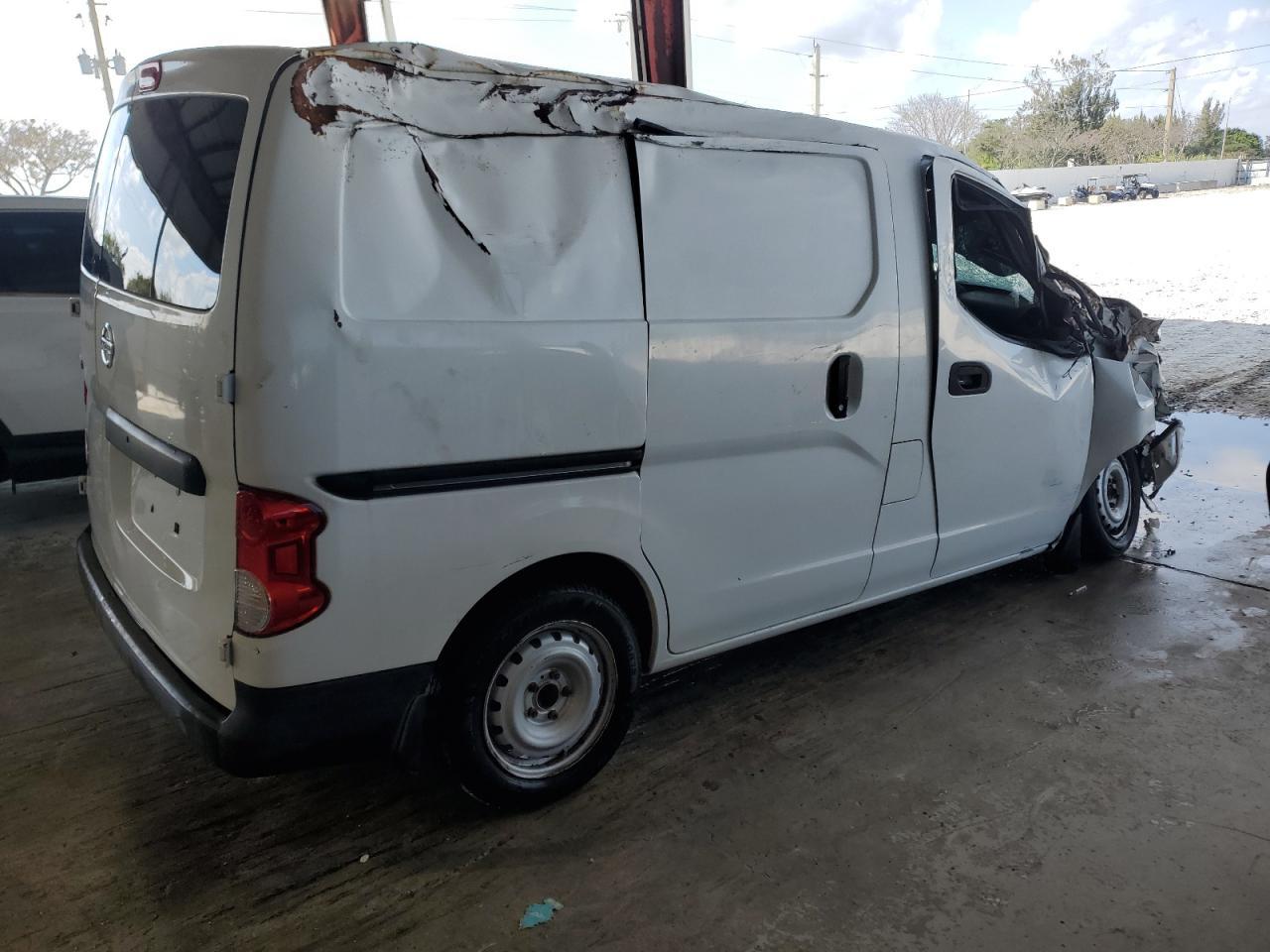 2015 NISSAN NV200 2.5S - Фото 3