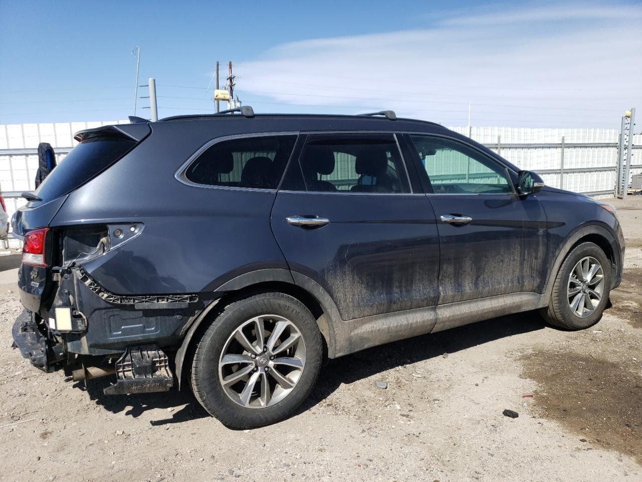 2017 HYUNDAI SANTA FE S - Image 3