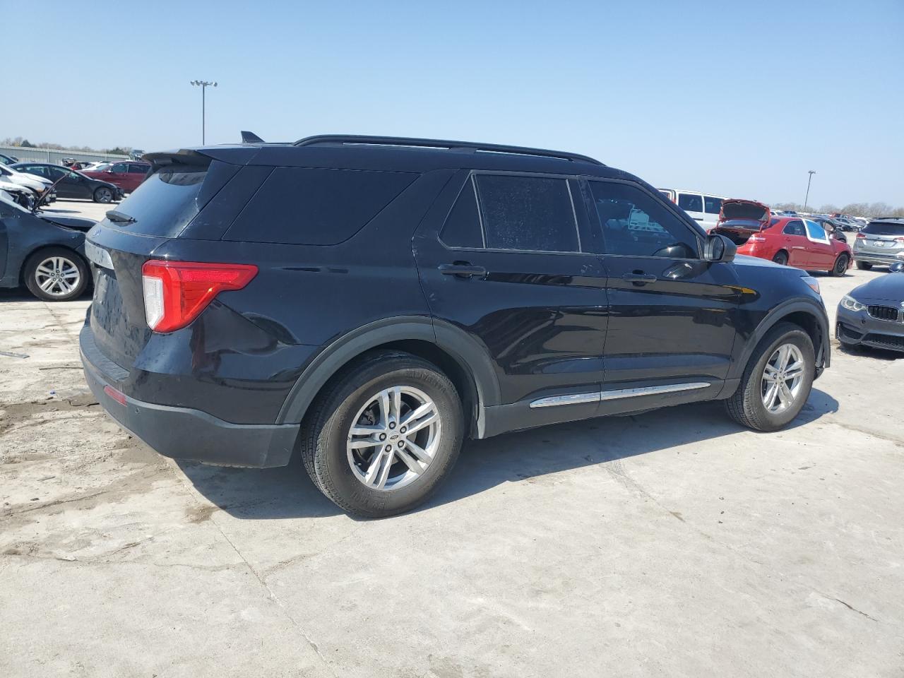 2022 FORD EXPLORER X - Фото 3