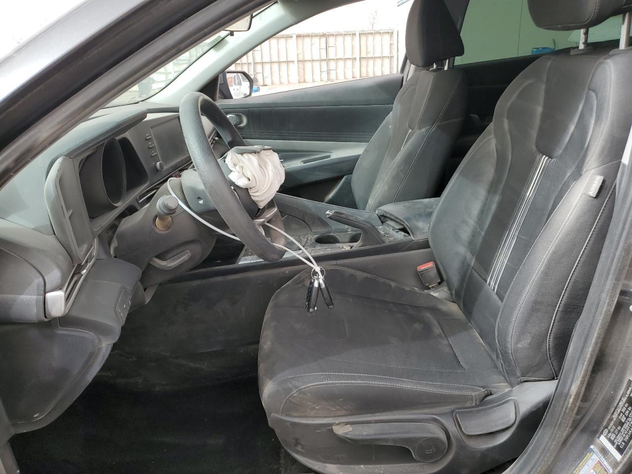 2023 HYUNDAI ELANTRA SE - Image 7