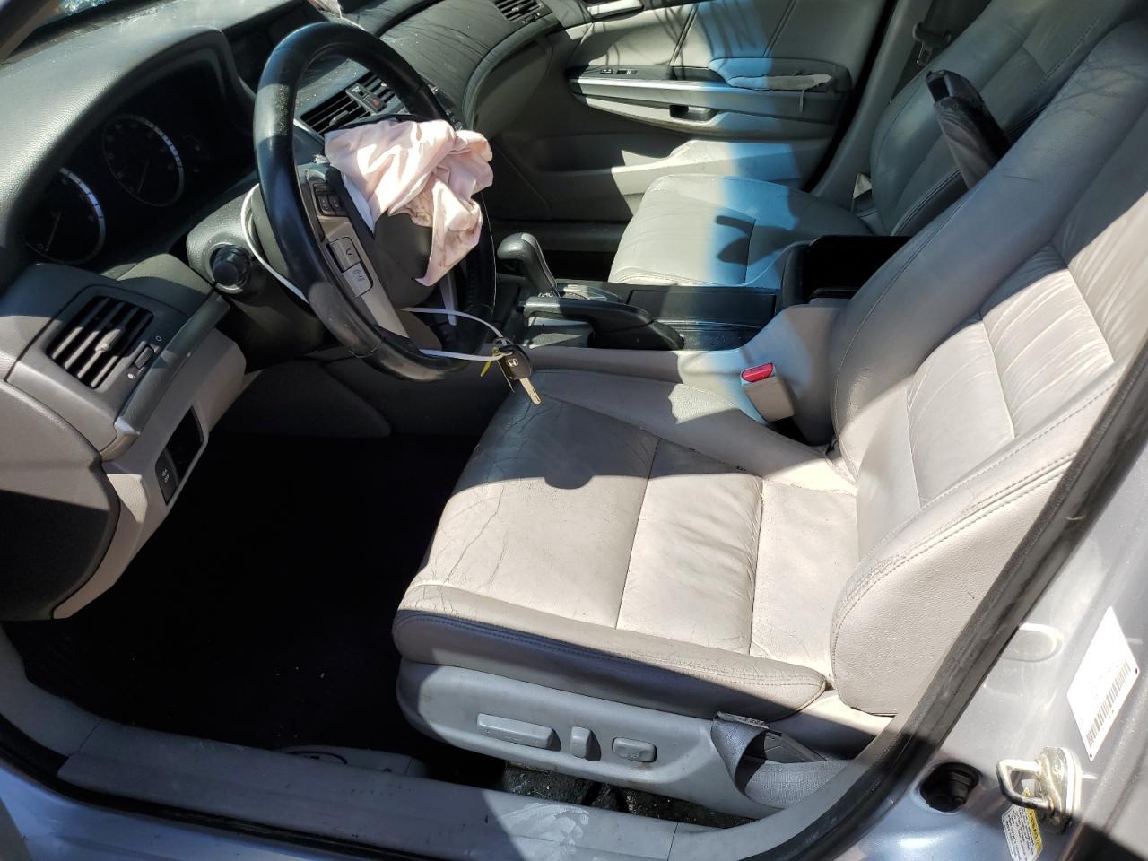 2010 HONDA ACCORD EXL - Image 7