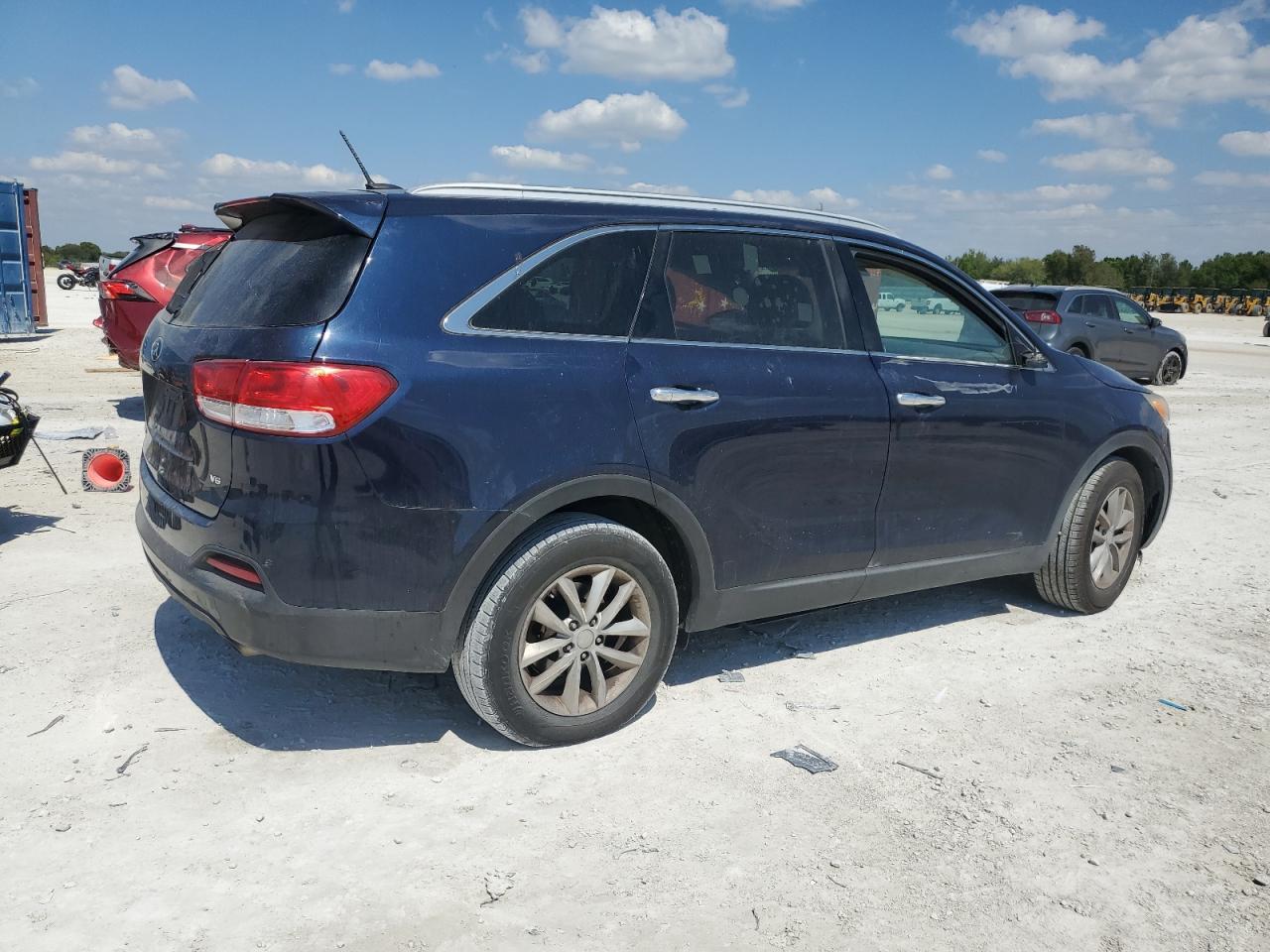 2017 KIA SORENTO LX - Фото 3