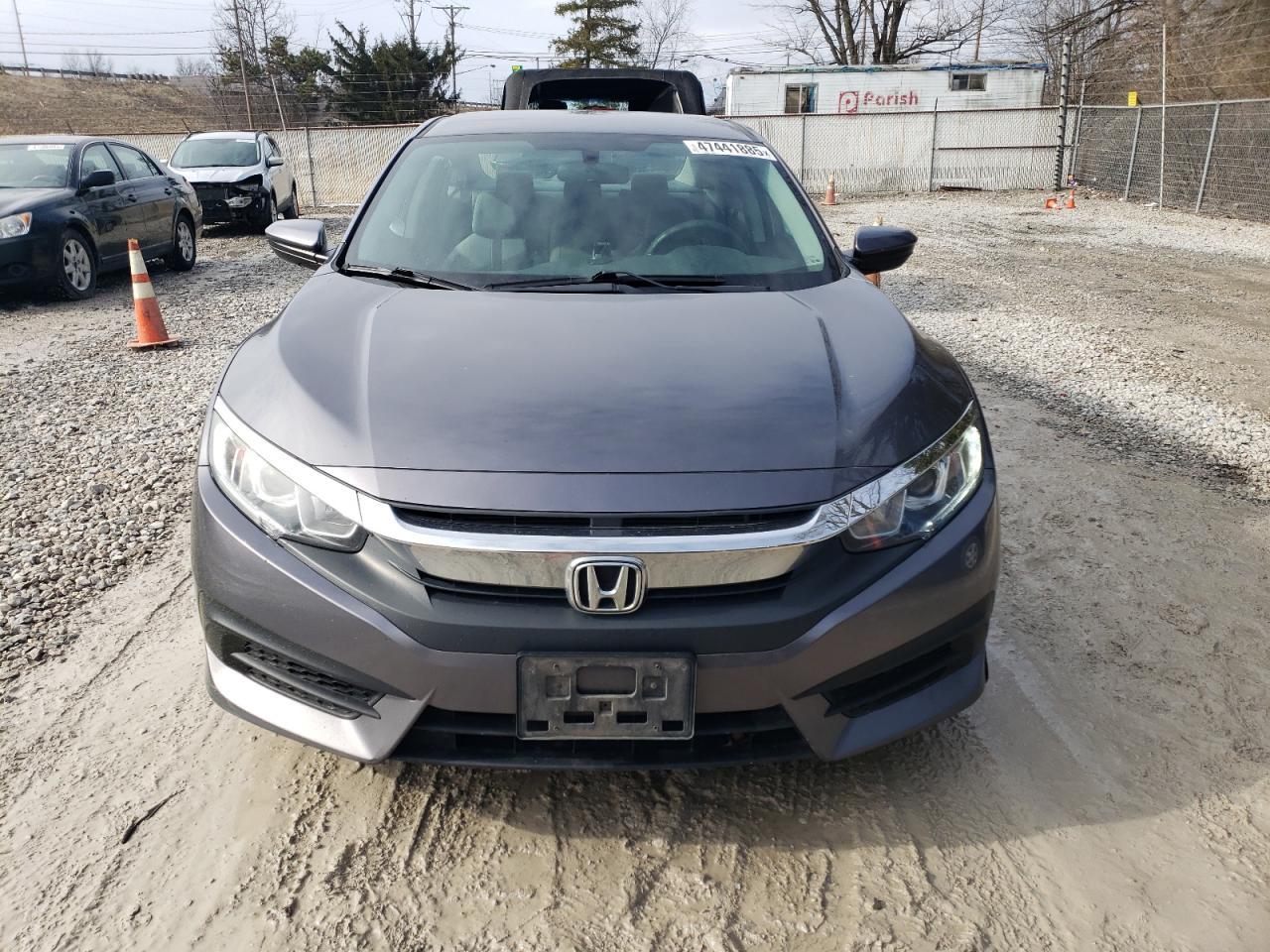 2017 HONDA CIVIC LX - Image 5
