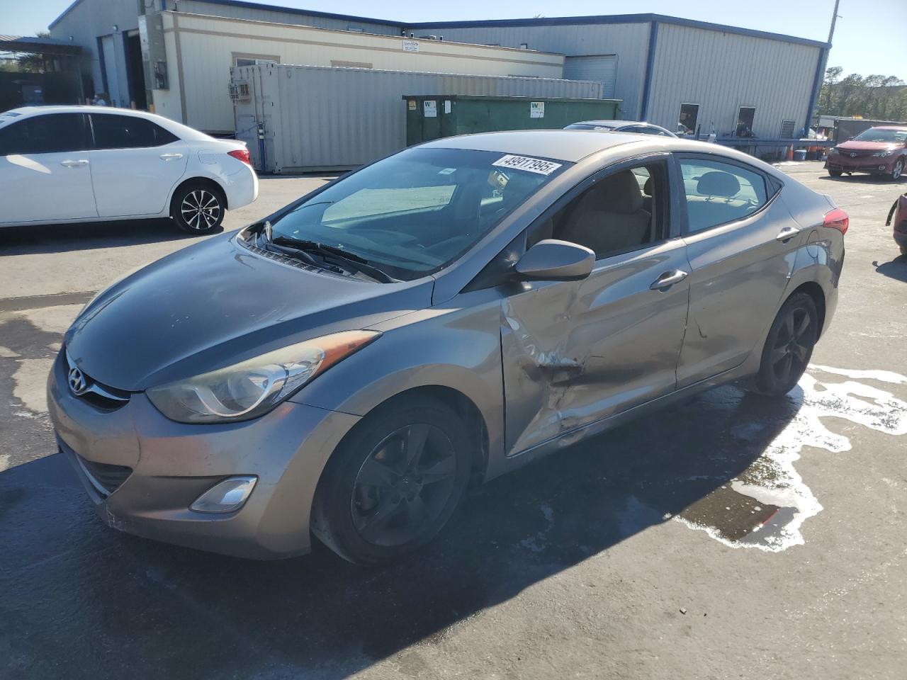 2013 HYUNDAI ELANTRA GL