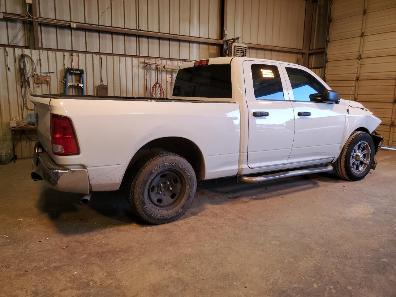 2017 RAM 1500 ST - Image 3