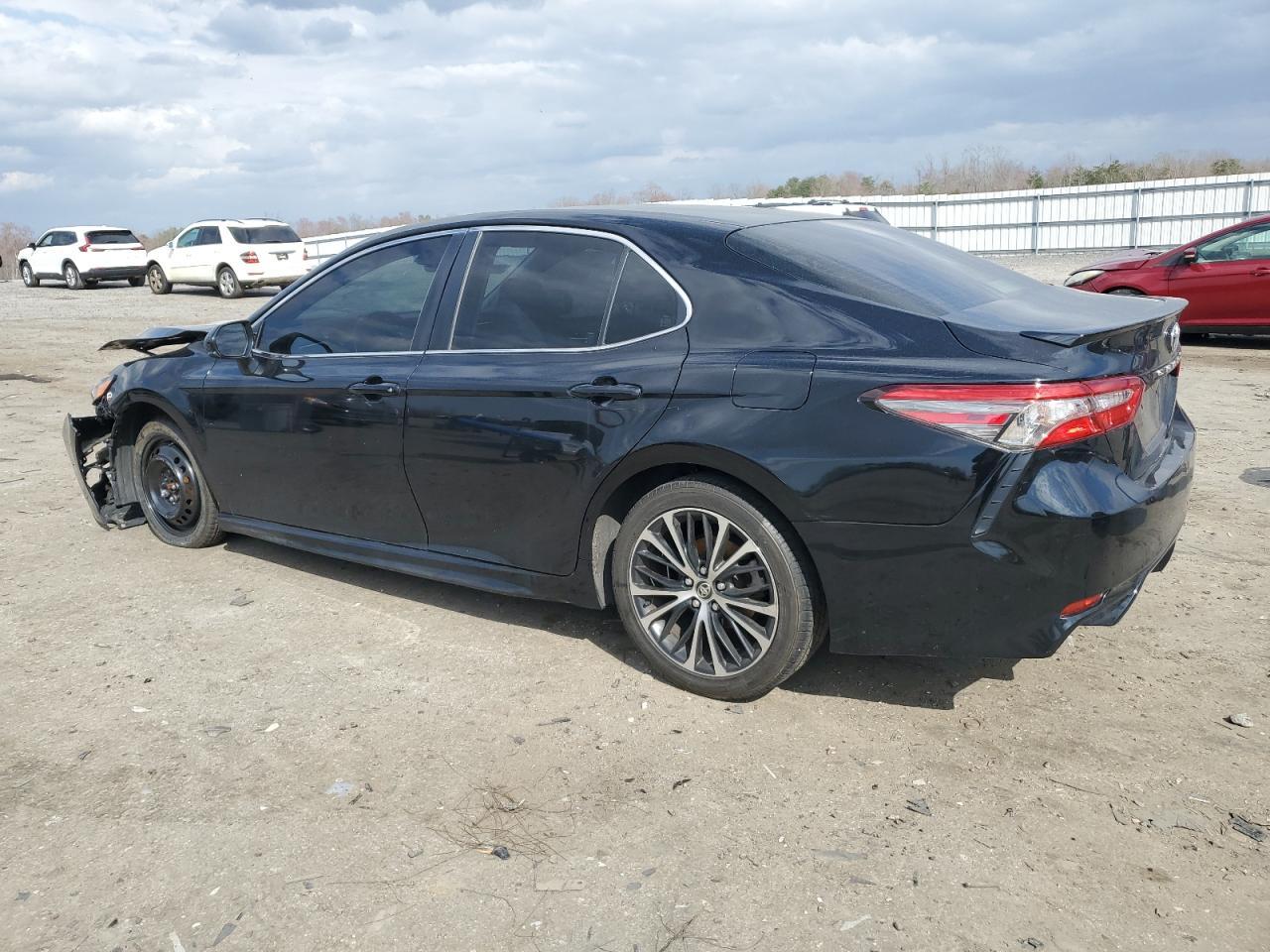 2018 TOYOTA CAMRY L - Image 2