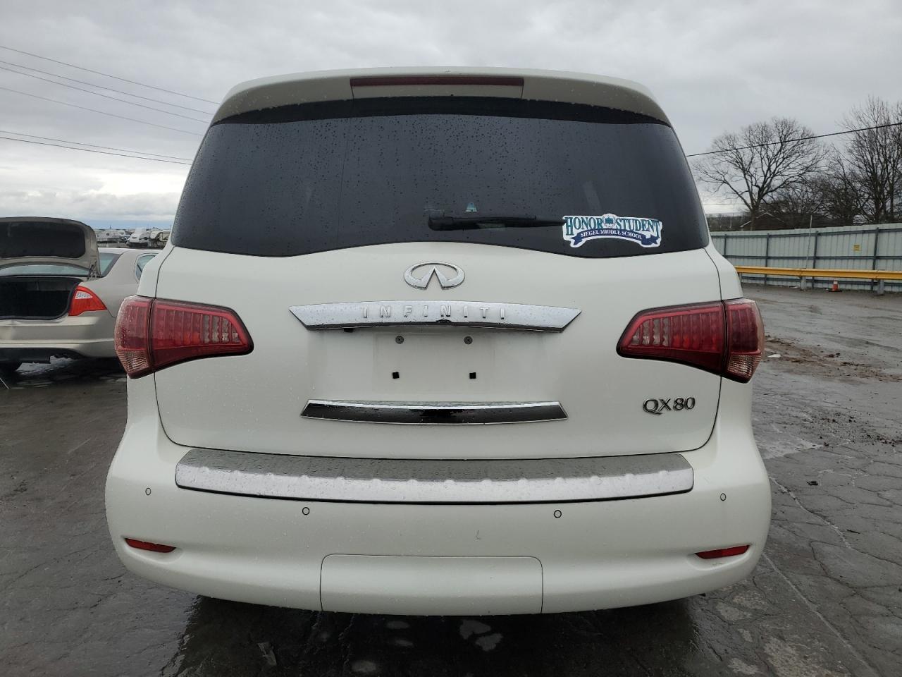 2017 INFINITI QX80 BASE - Image 6