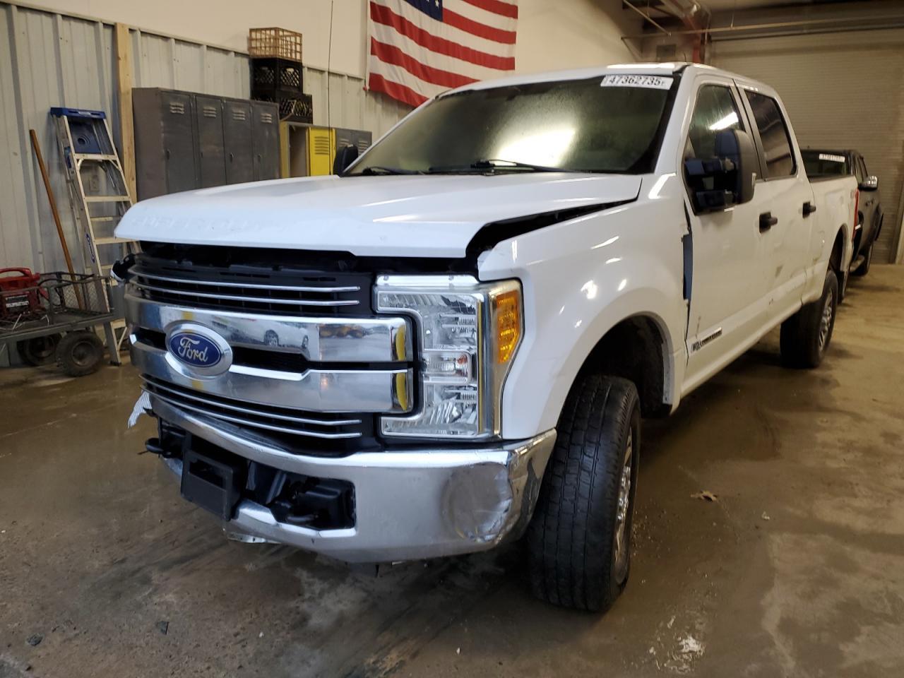 2017 FORD F250 SUPER