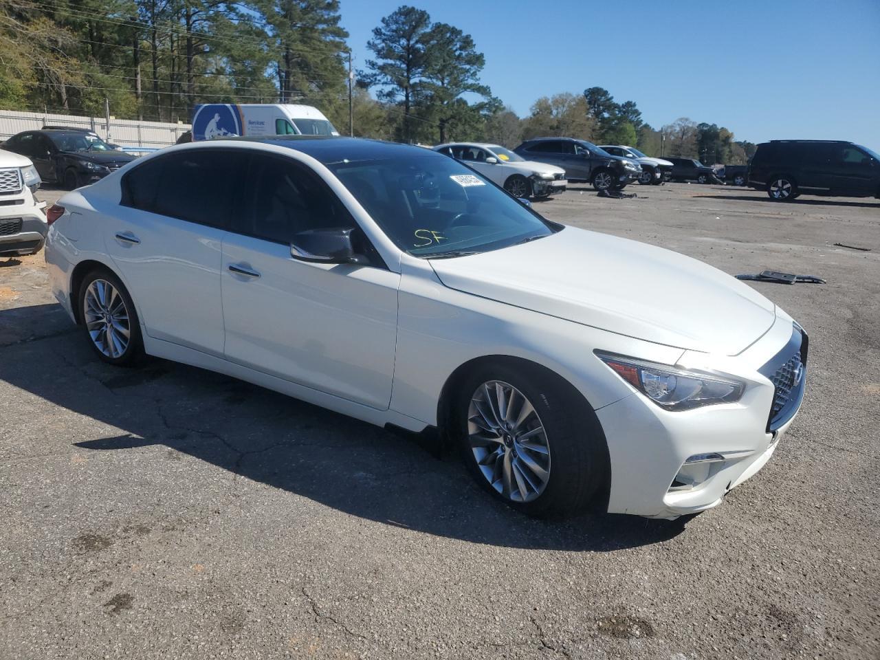 2018 INFINITI Q50 LUXE - Фото 4