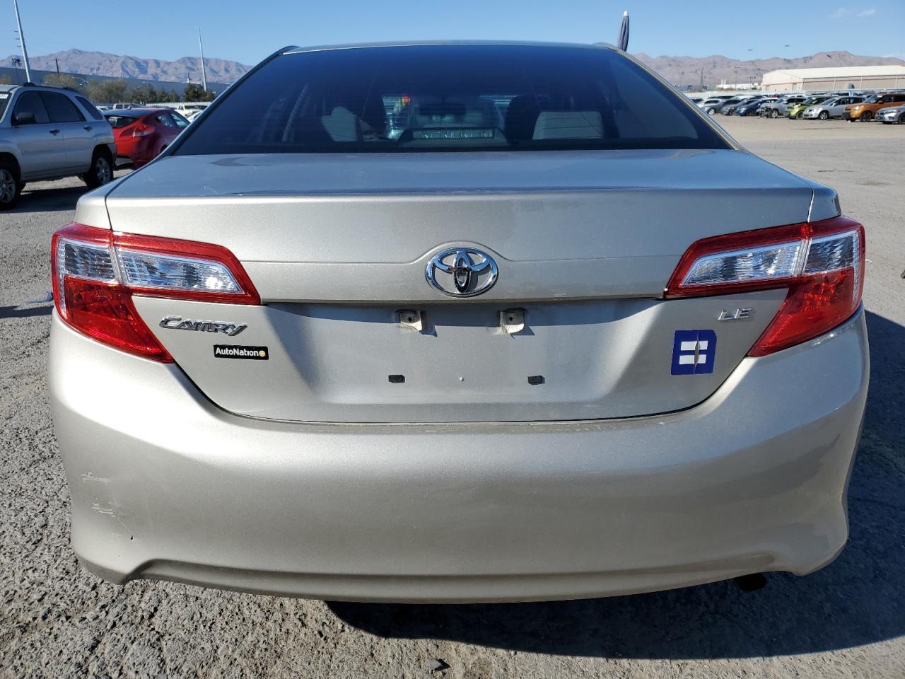 2014 TOYOTA CAMRY L - Image 6