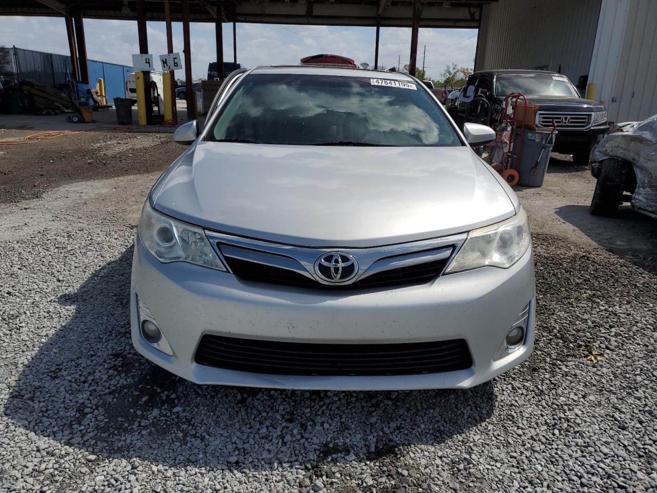 2014 TOYOTA CAMRY L - Image 5