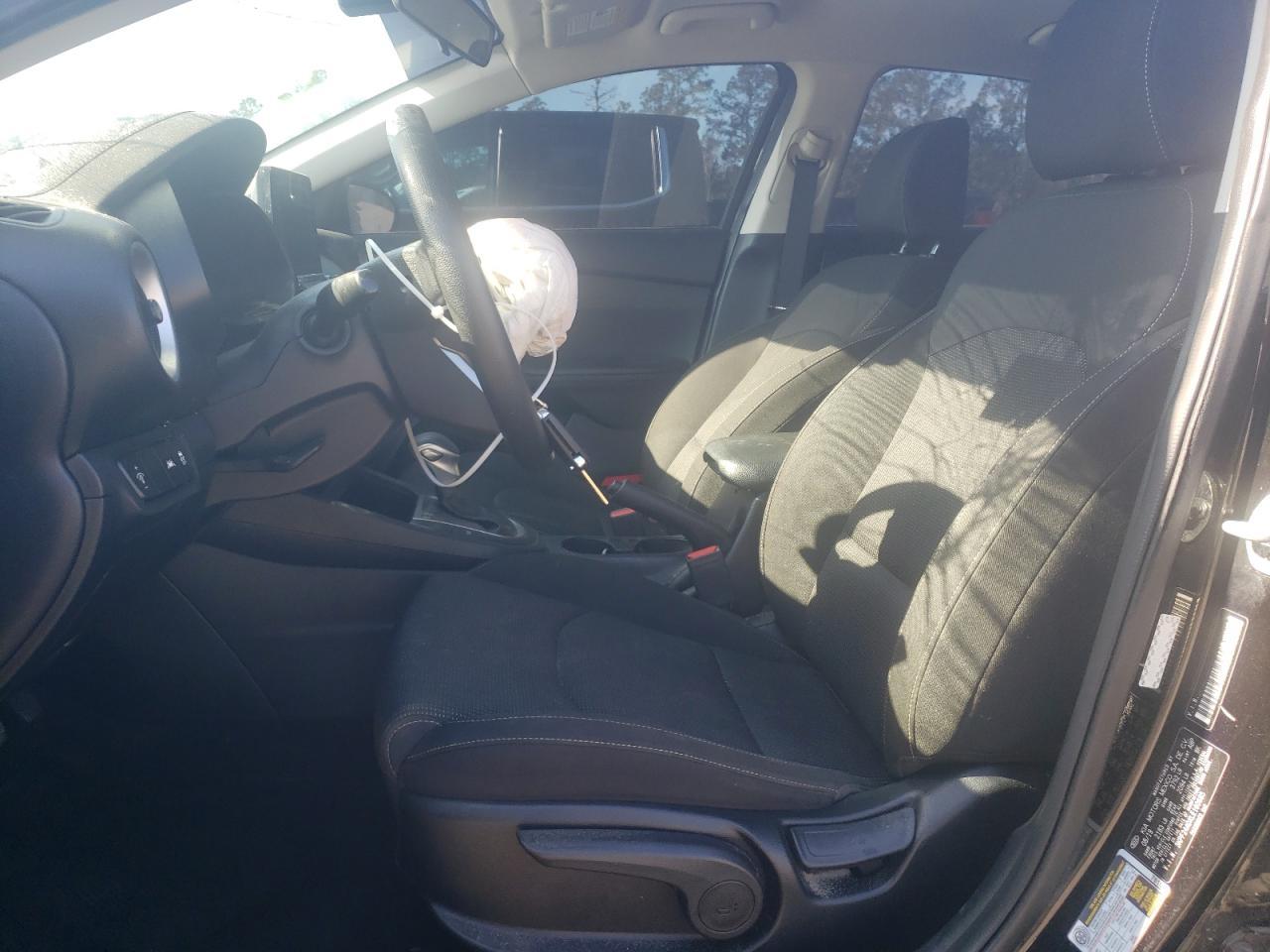 2020 KIA FORTE FE - Image 7