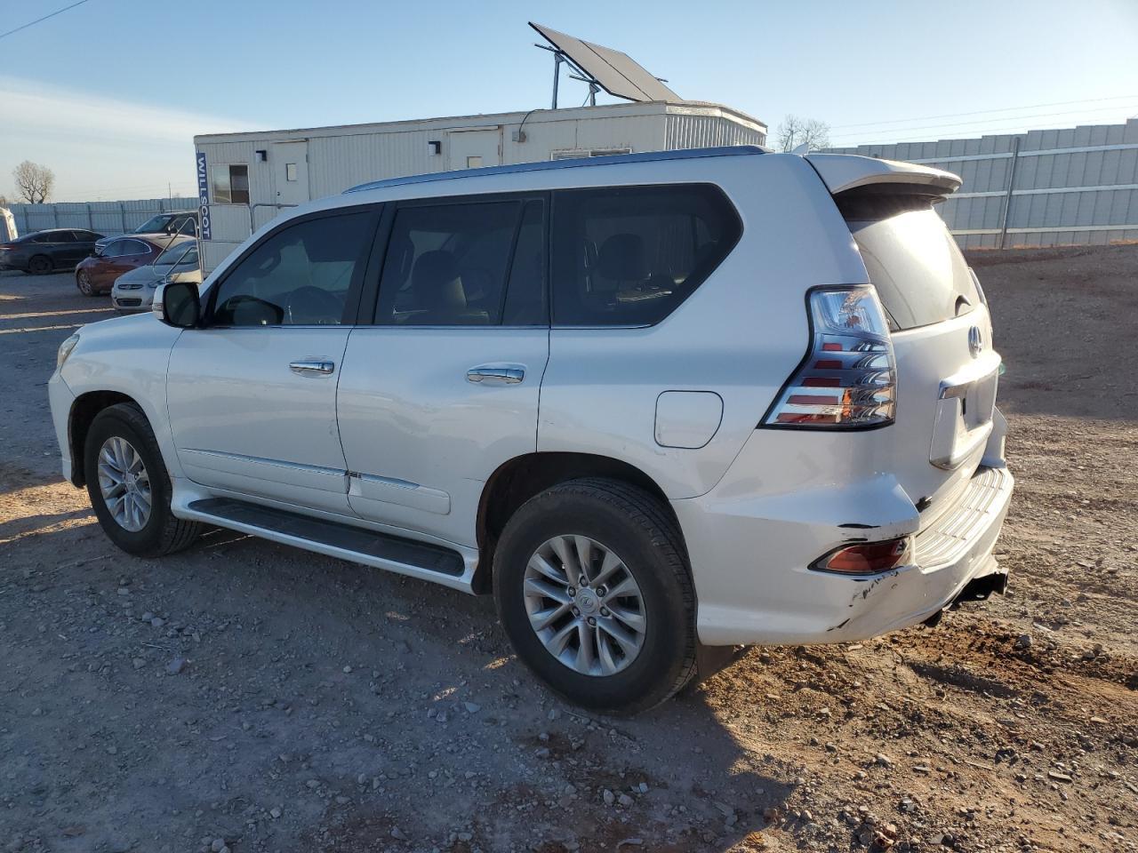 2014 LEXUS GX 460 - Image 2