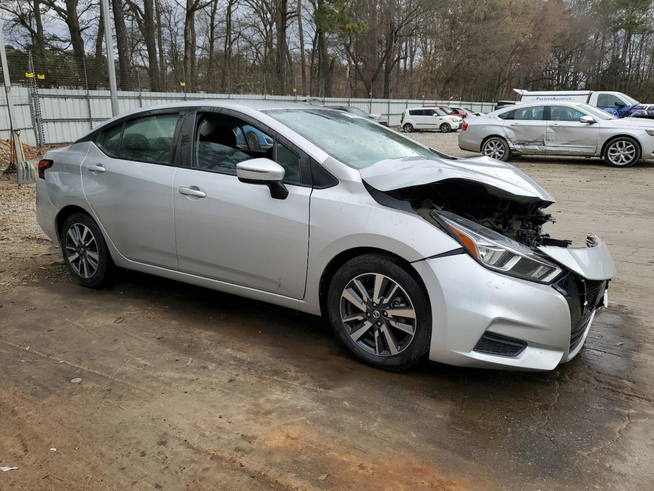 2021 NISSAN VERSA SV - Фото 4