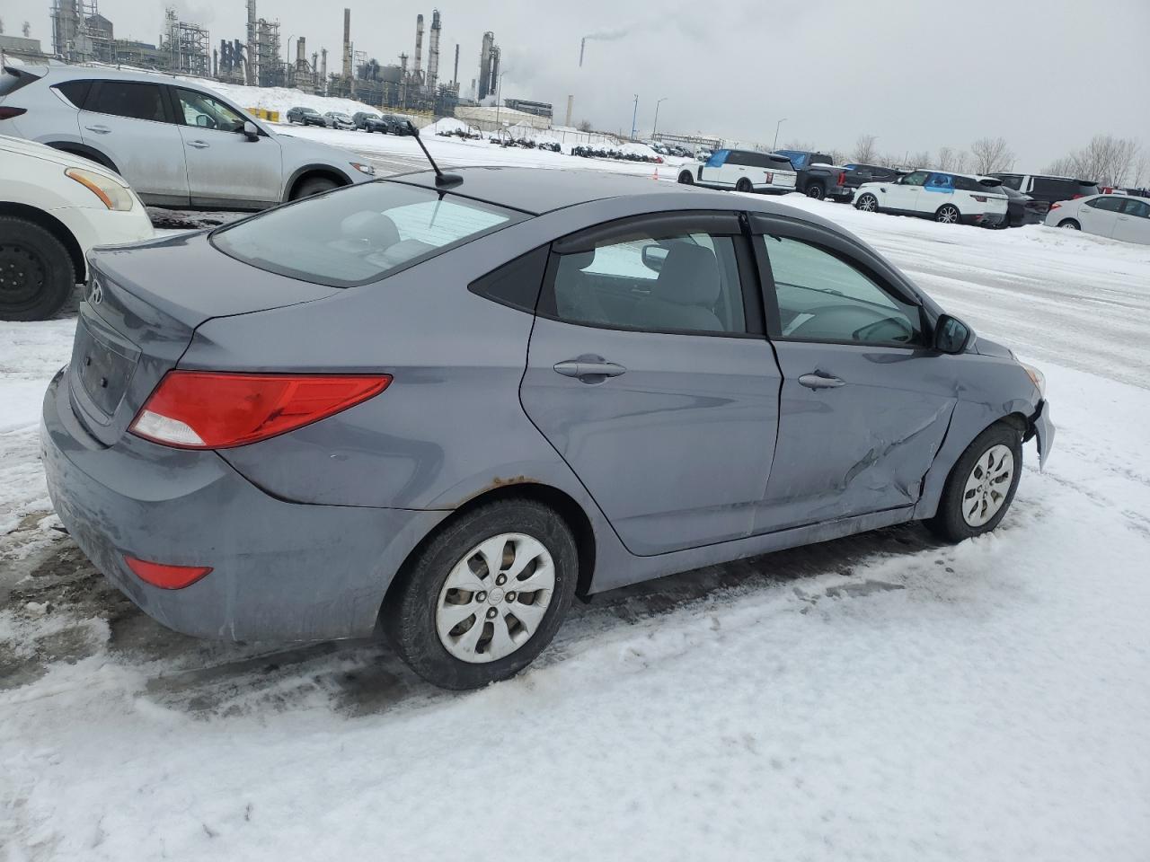 2016 HYUNDAI ACCENT SE - Фото 3